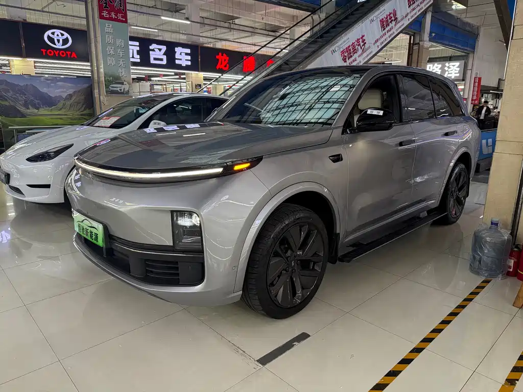 Li Auto Li L8 — миниатюра 3