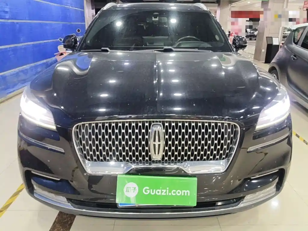 Lincoln Aviator — миниатюра 3