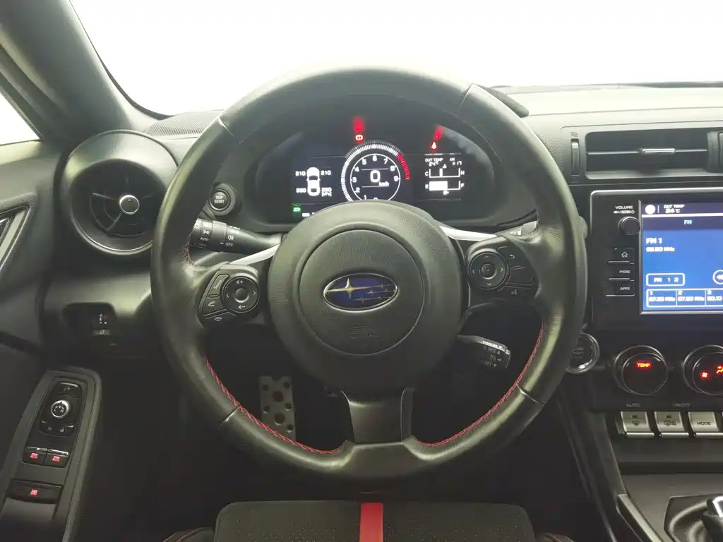 Subaru BRZ — миниатюра 11
