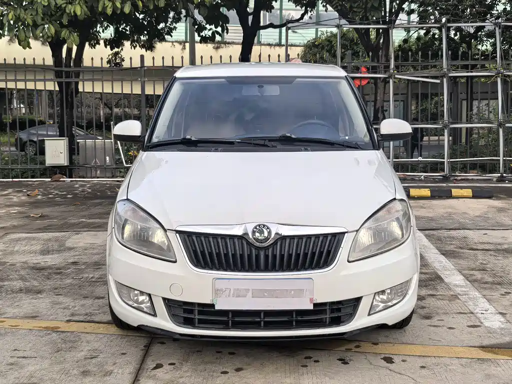 Skoda Fabia — миниатюра 2