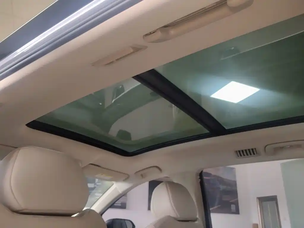 Wuling Victory — миниатюра 18