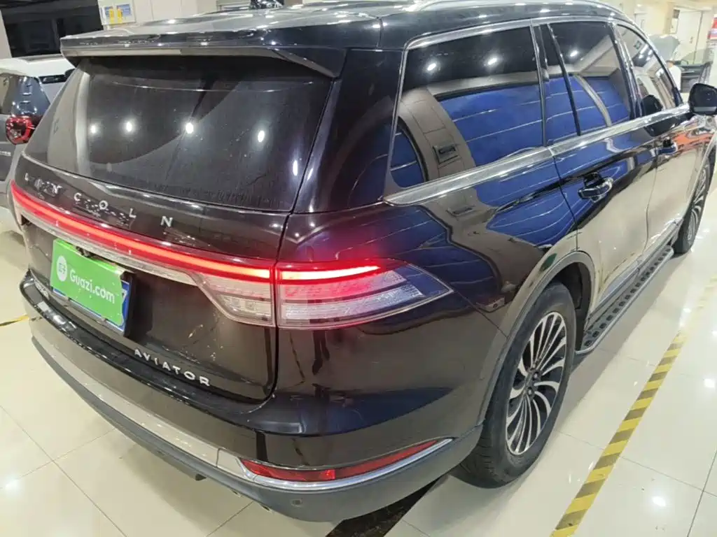 Lincoln Aviator — миниатюра 7