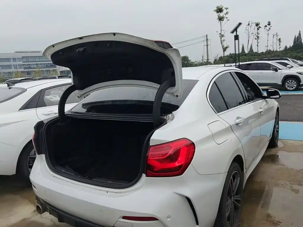 BMW 1 Series — миниатюра 19