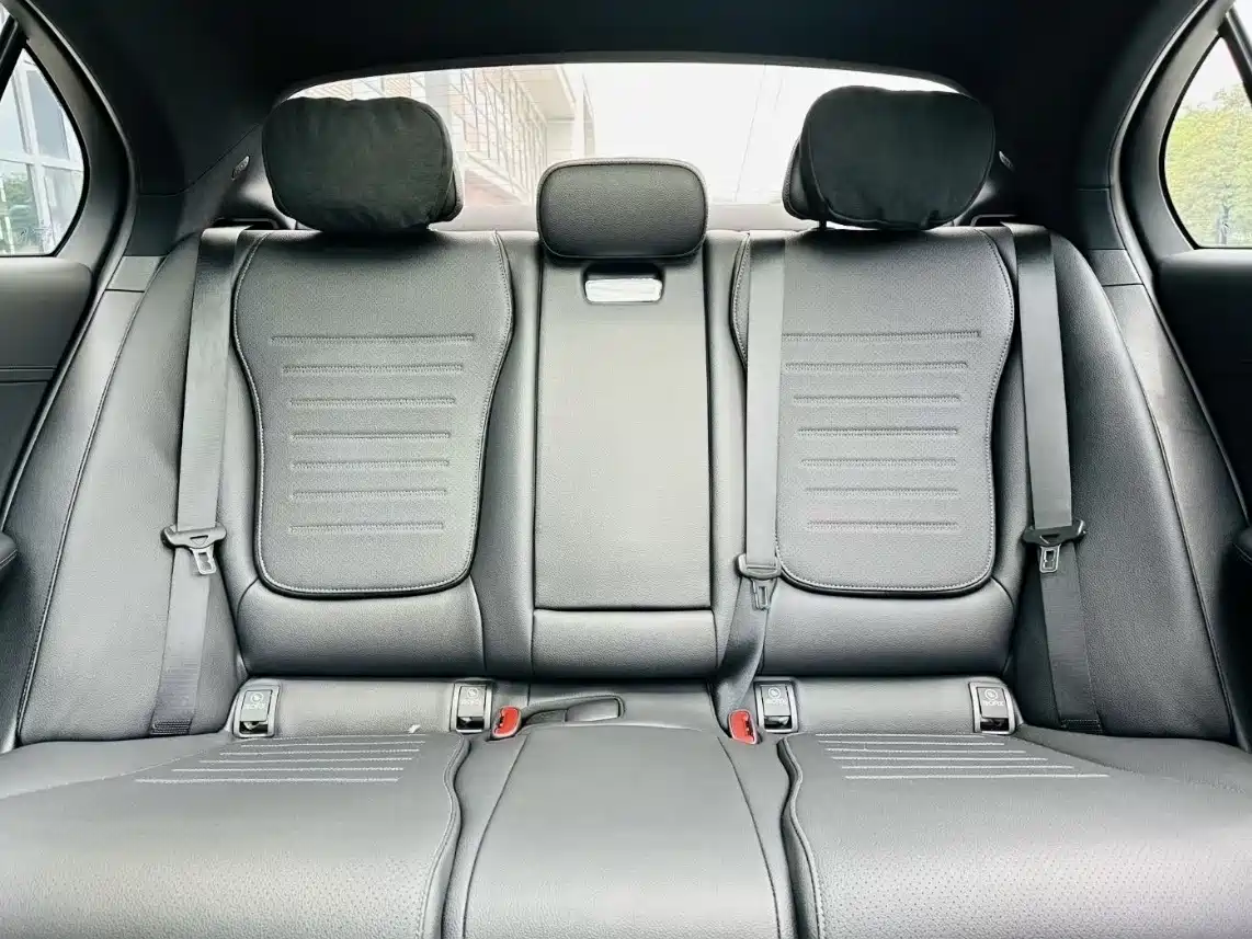 Mercedes-Benz C-class 2022 Белый из Китая
