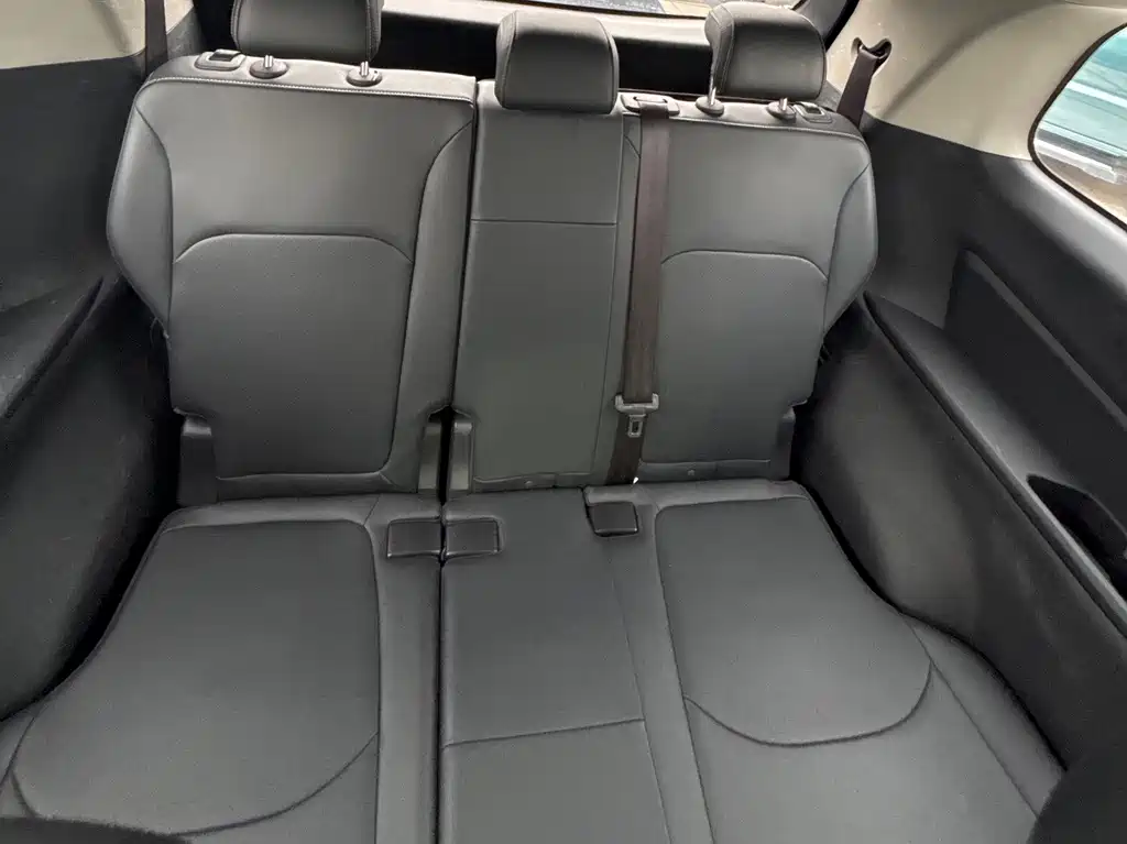 SAIC MAXUS CHASE G50