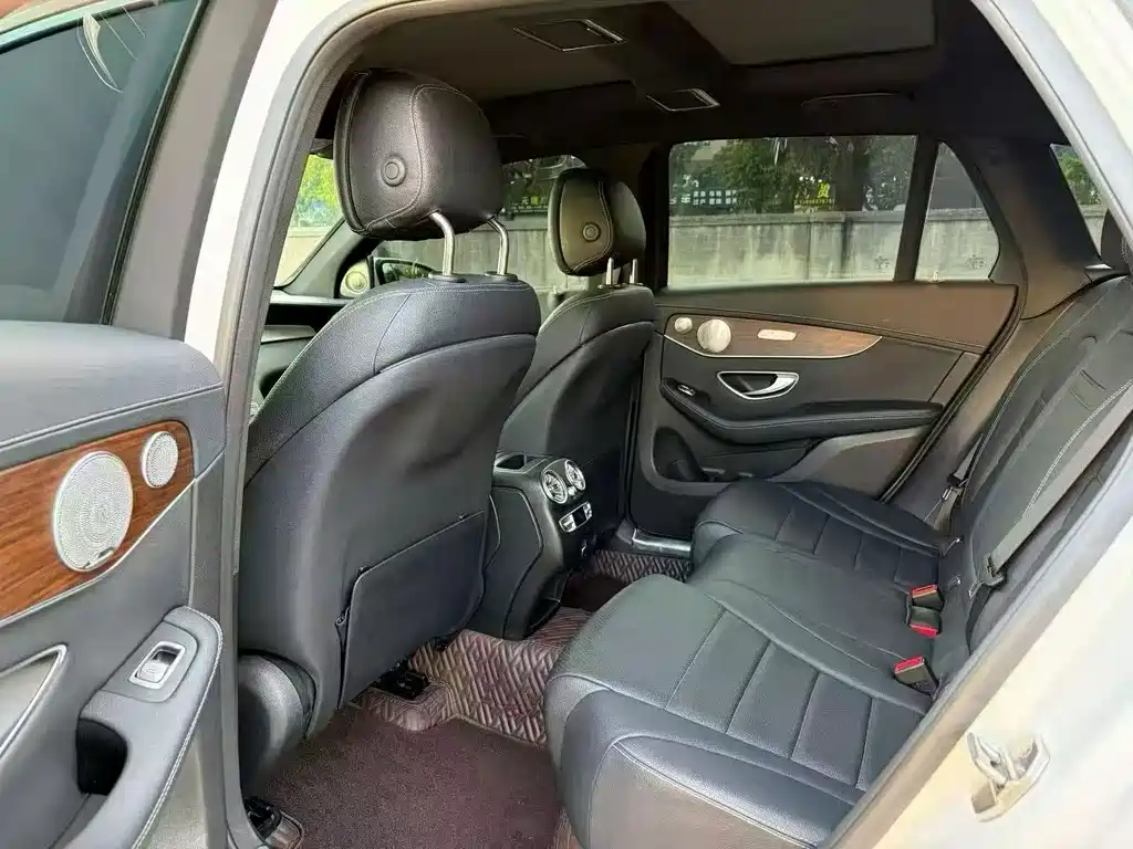 Mercedes-Benz GLC — миниатюра 5