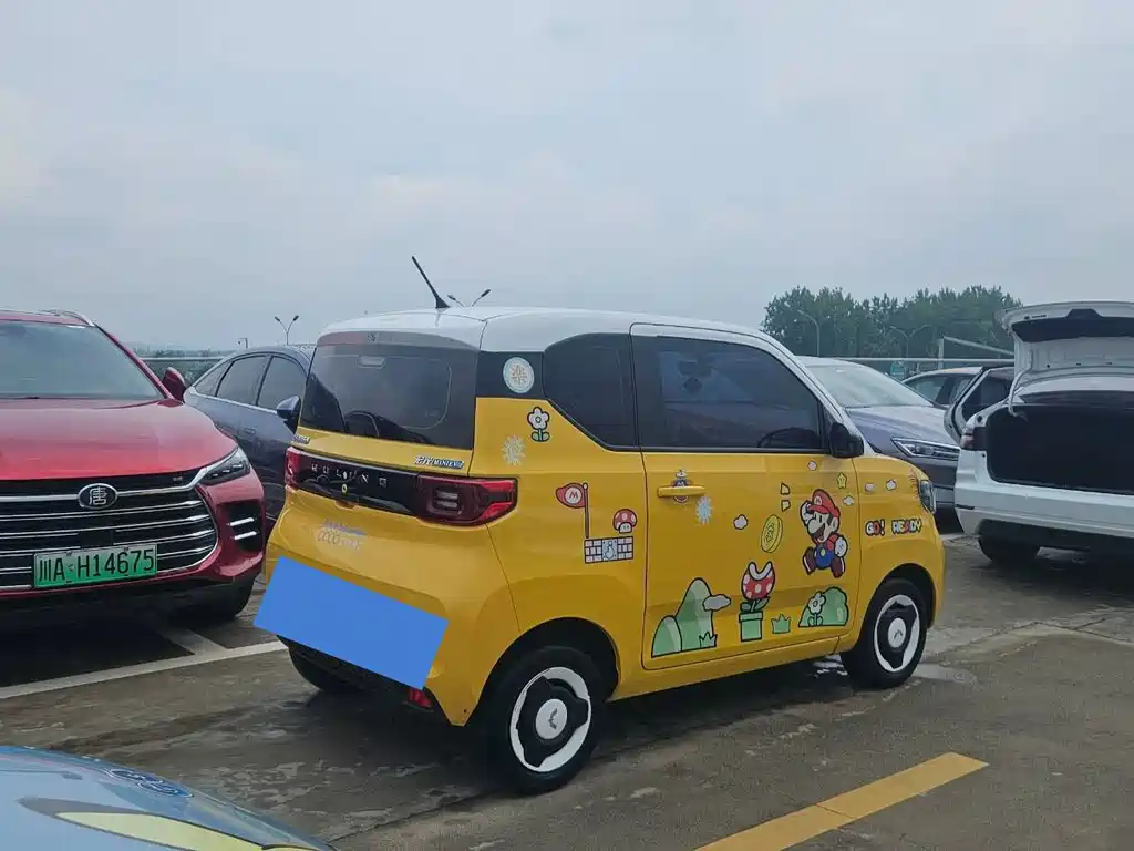 Wuling MINIEV — миниатюра 5