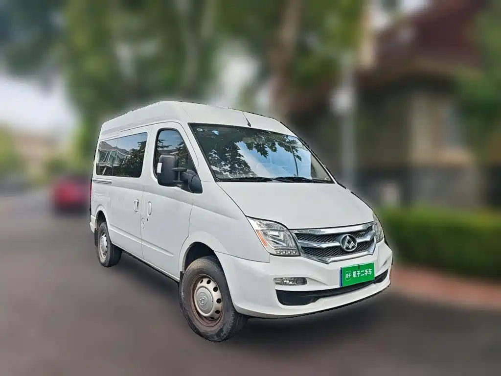 MAXUS V80 — миниатюра 24