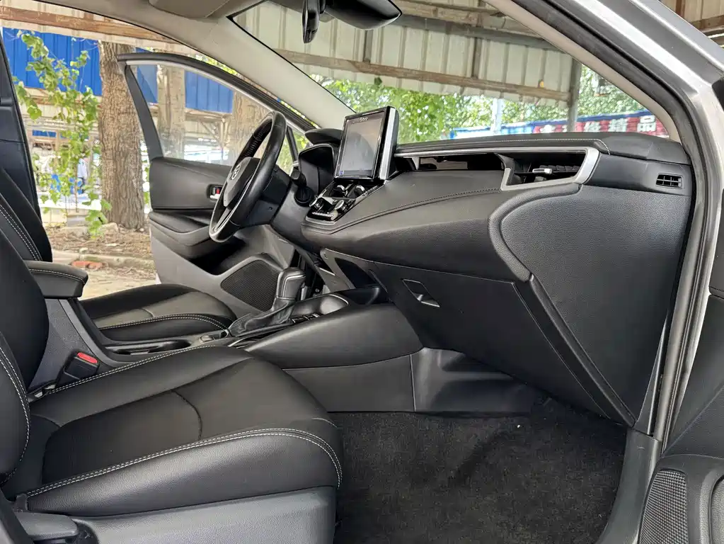 Toyota Corolla — миниатюра 13