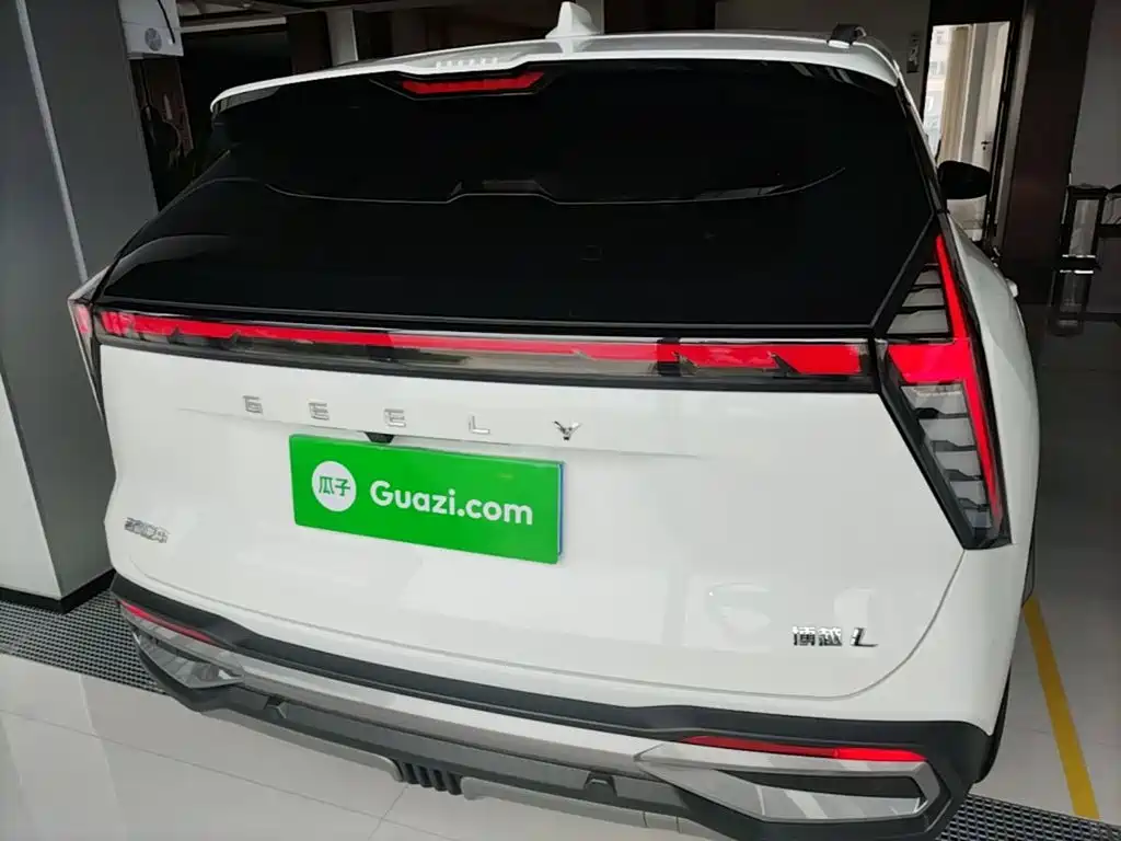 Geely Boyue L — миниатюра 6