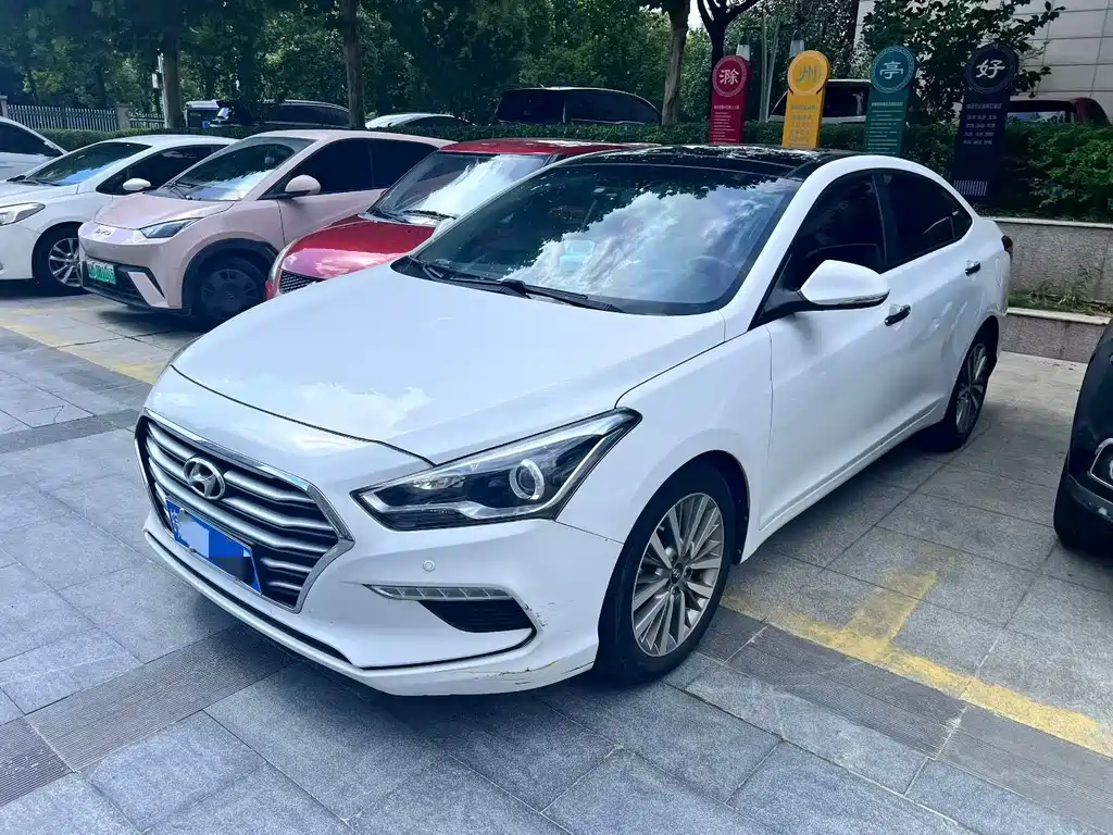Hyundai Mistra