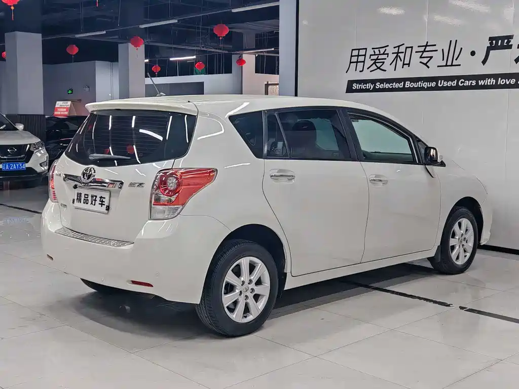 Toyota Verso — миниатюра 5
