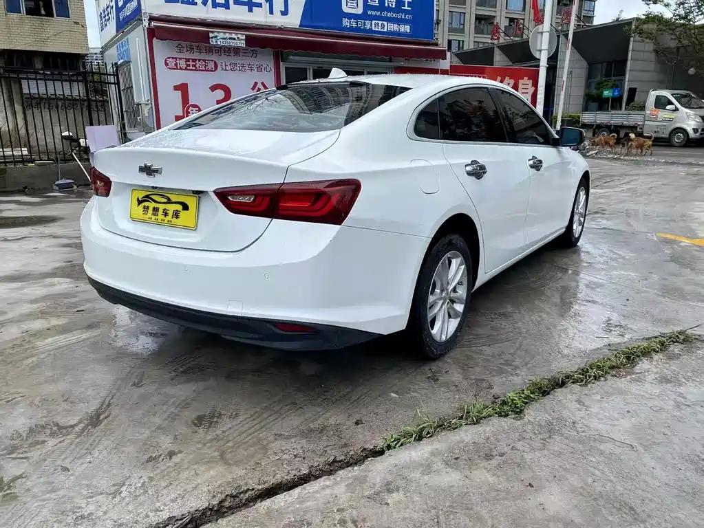 Chevrolet Malibu XL — миниатюра 3