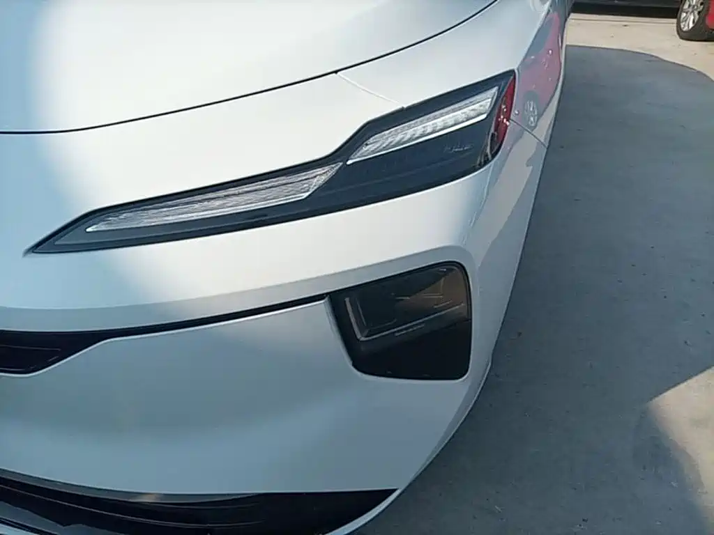Roewe Young Wai D6 — миниатюра 24