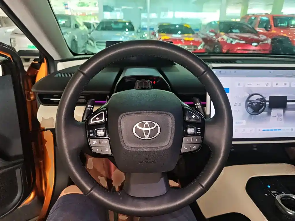 Toyota bZ5 2025 550 PRO