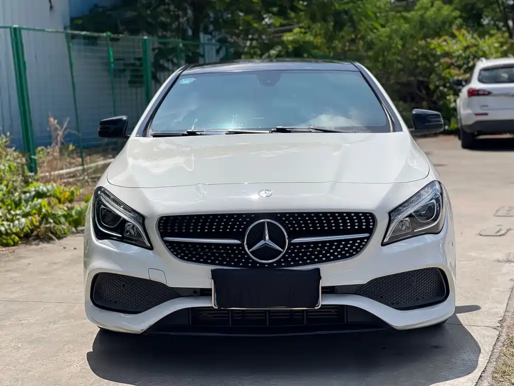 Mercedes-Benz CLA (Import) — миниатюра 2