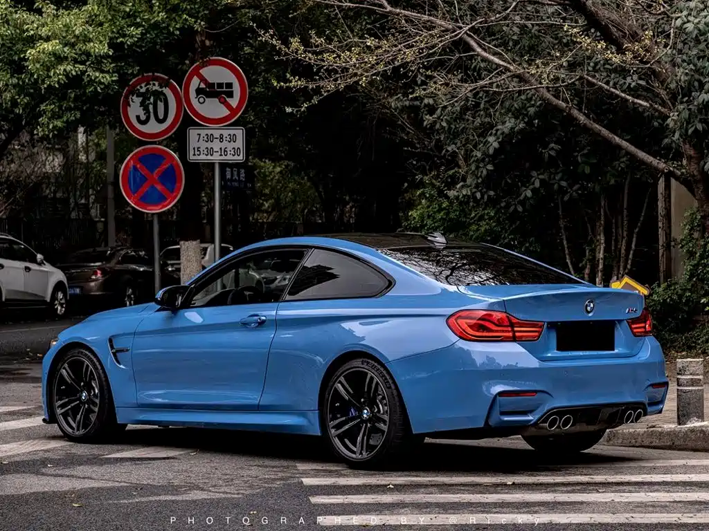 BMW M4 — миниатюра 15