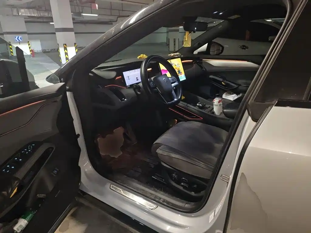 BYD L EV — миниатюра 14