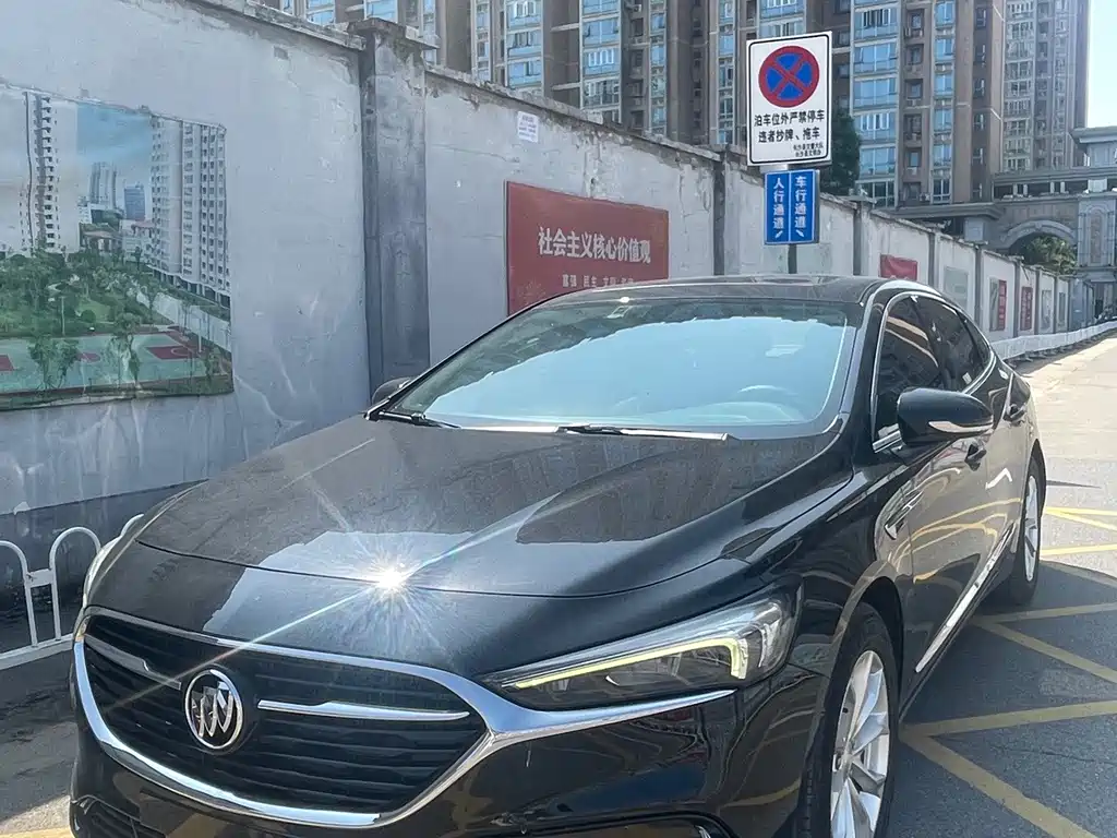 Buick LaCrosse — миниатюра 3