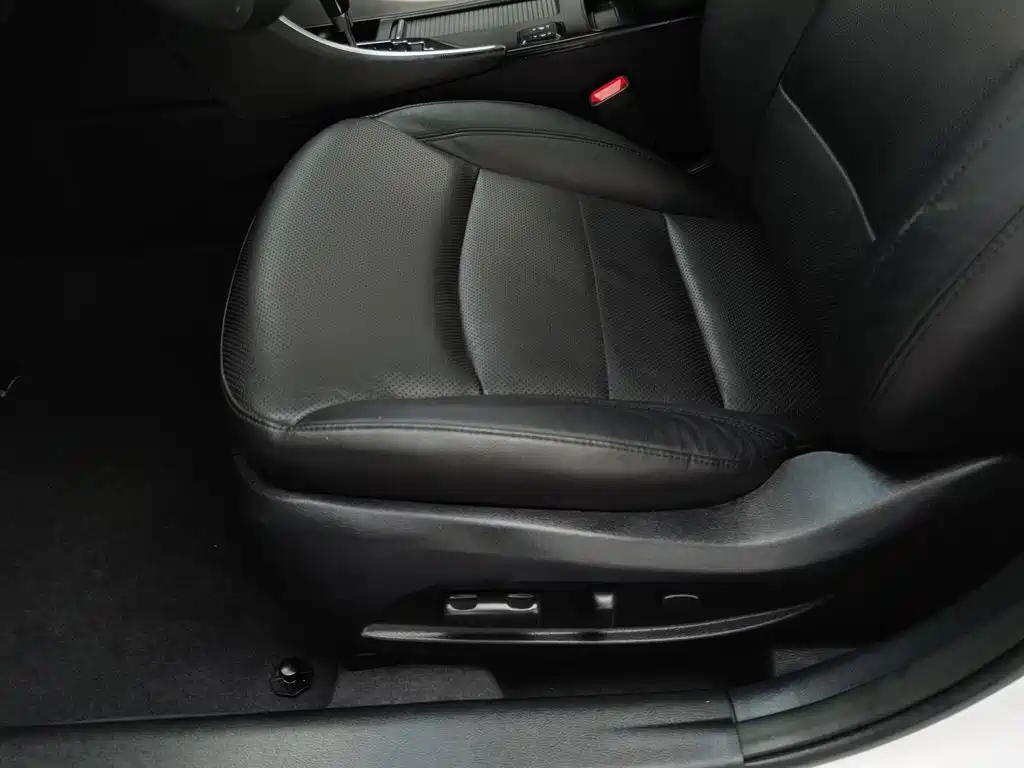 Hyundai Sonata — миниатюра 20