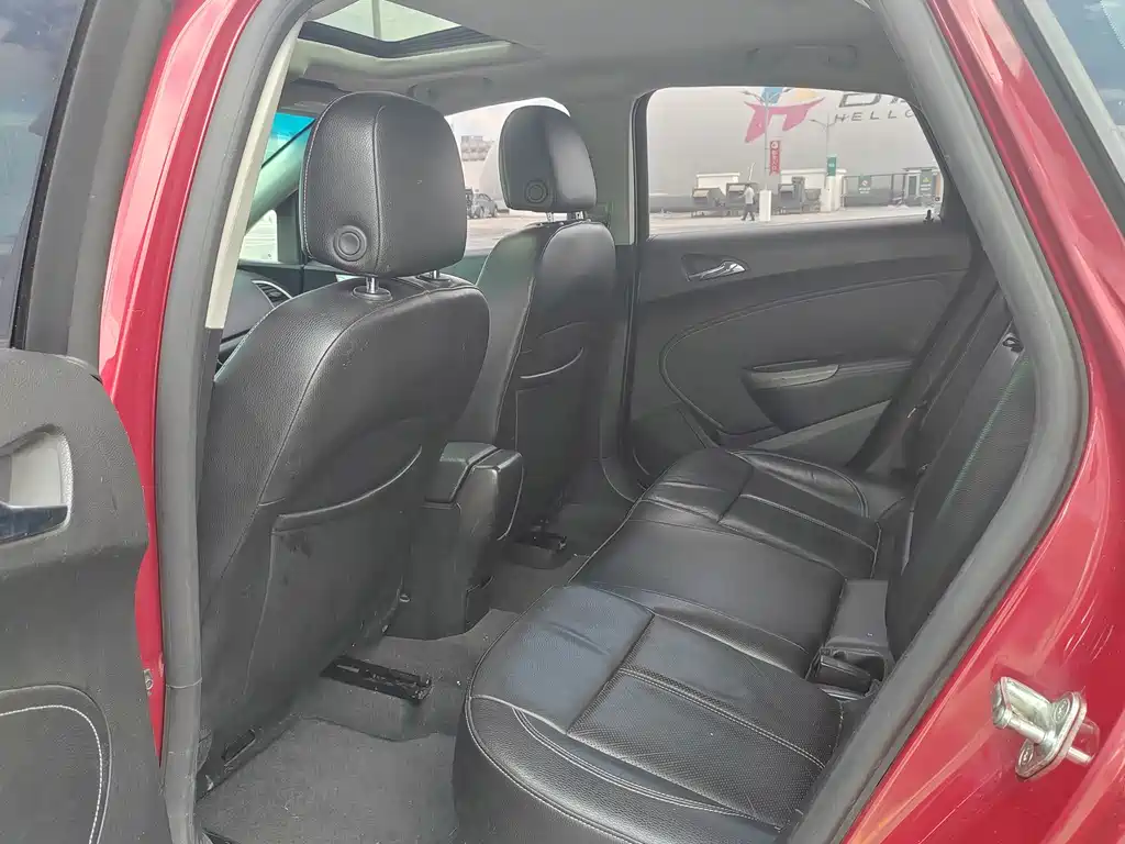 Buick Excelle — миниатюра 6