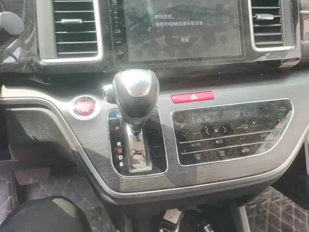Honda Elysion — миниатюра 14