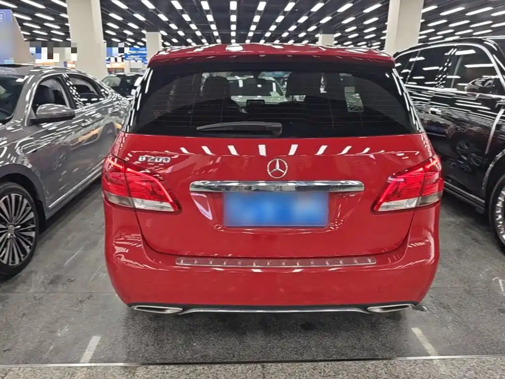 Mercedes-Benz B-Class — миниатюра 6