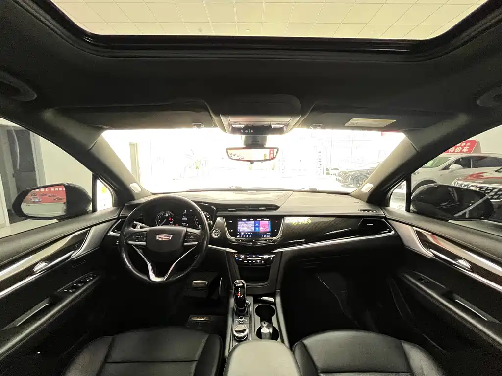 Cadillac XT6 — миниатюра 20