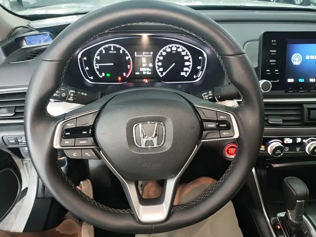 Honda Accord — миниатюра 11