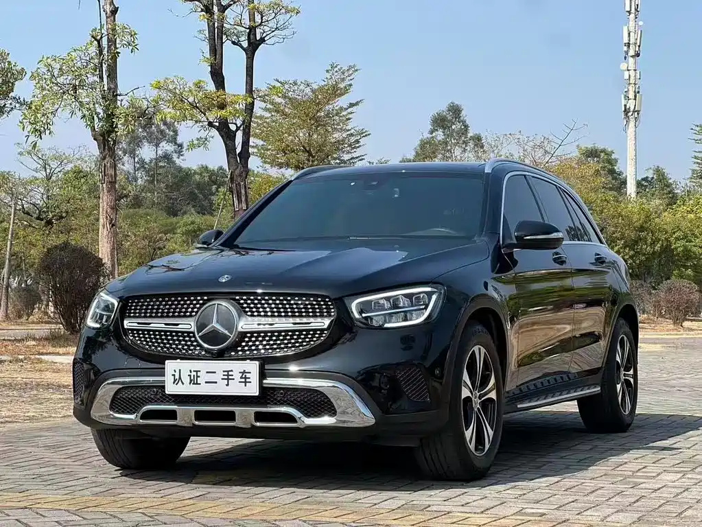 Купить Mercedes-Benz GLC