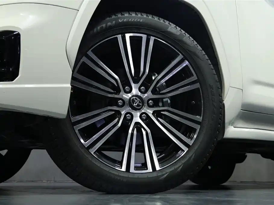 Toyota Land Cruiser 2022 3.5T
