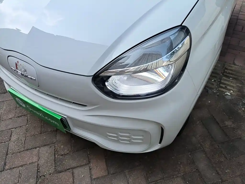 Roewe Clever — миниатюра 24