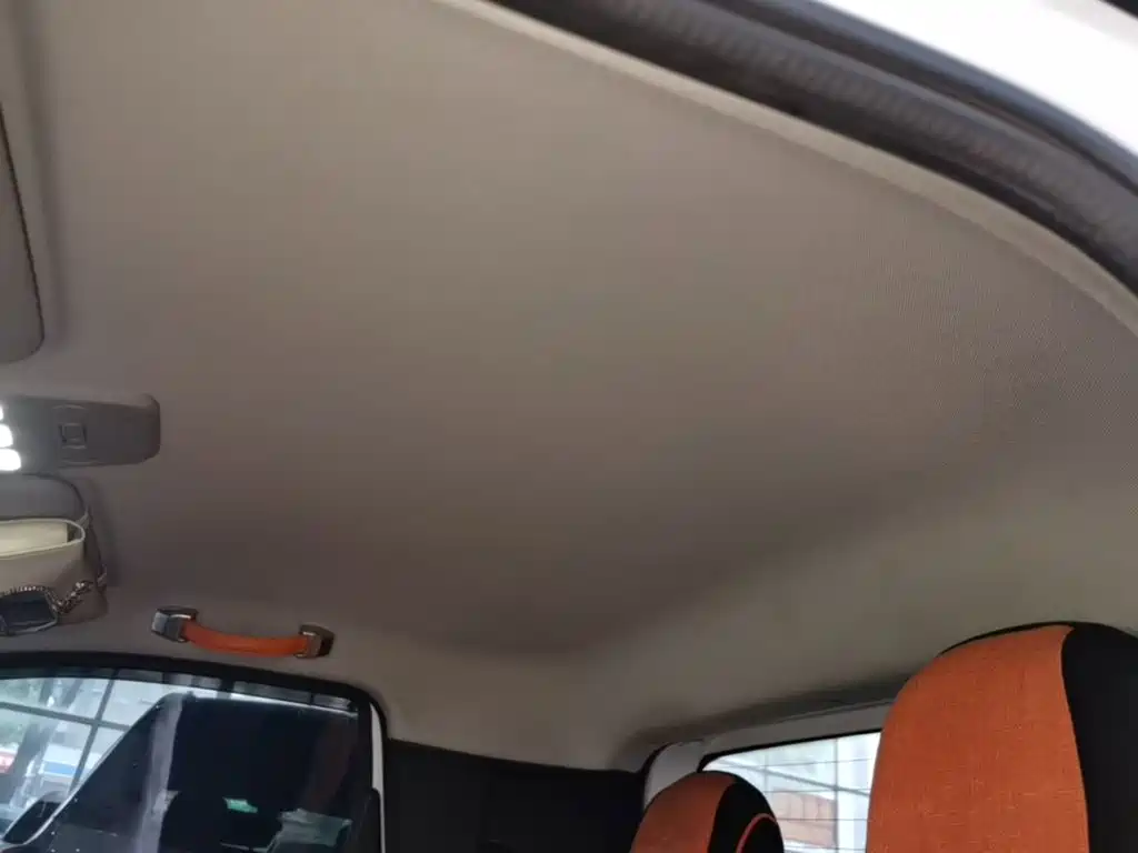 Baojun E100 — миниатюра 18