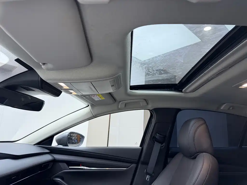 Mazda 3 Axela — миниатюра 14