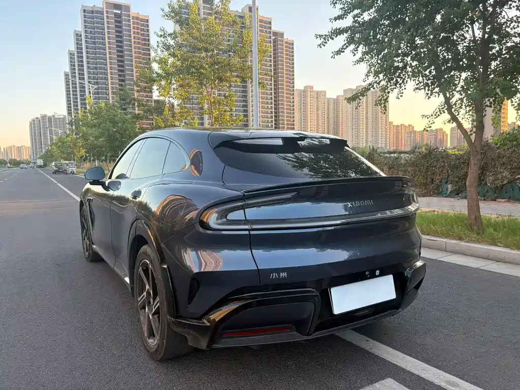 Xiaomi YU7 — миниатюра 7