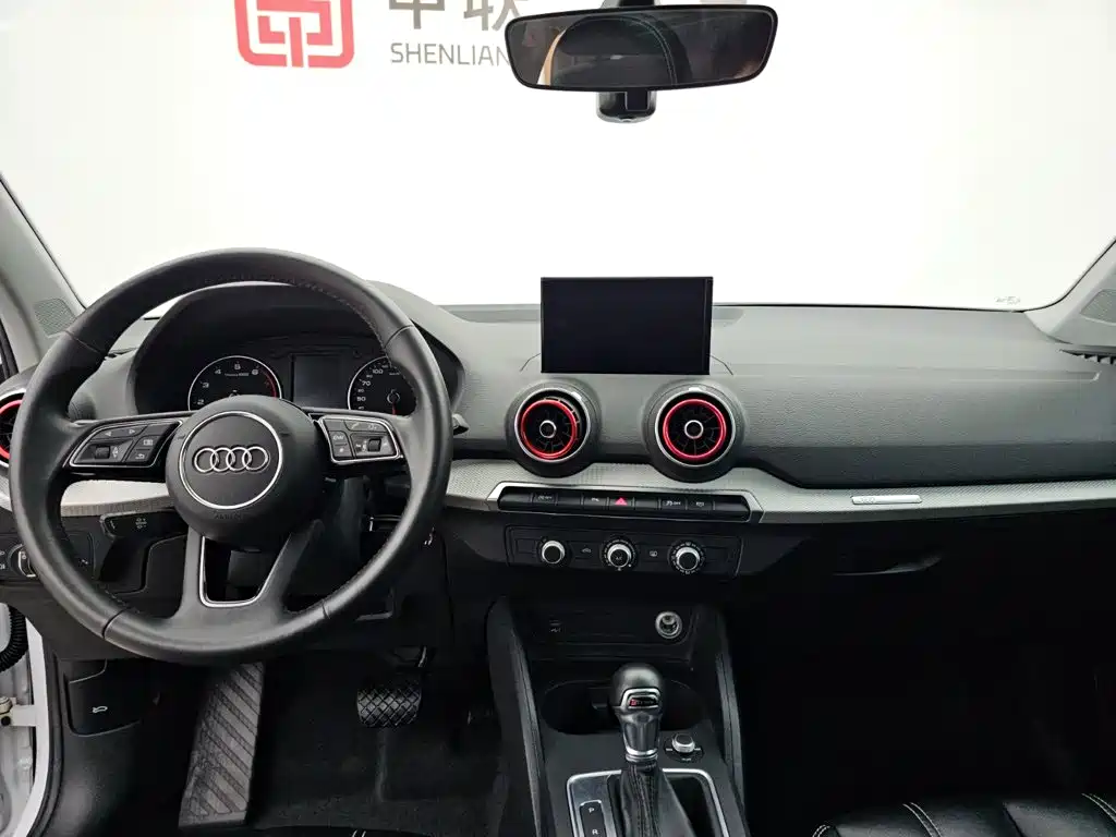 Audi Q2L — миниатюра 13