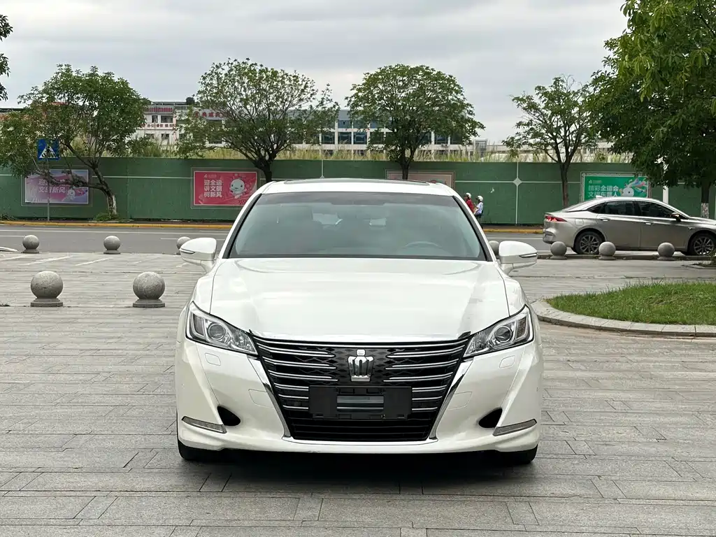 Toyota Crown 2017 2.0T Sport