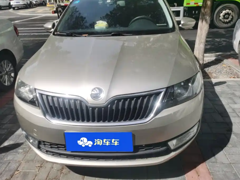 Skoda Rapid — миниатюра 2