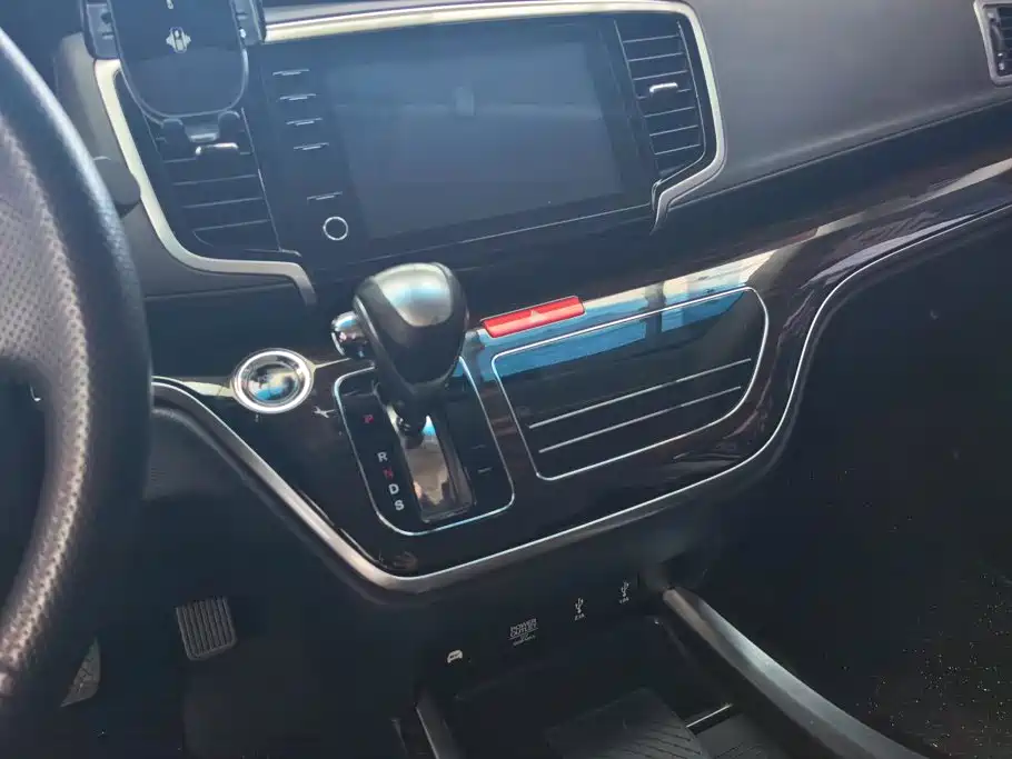 Honda Odyssey — миниатюра 16