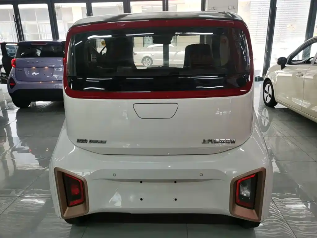 Baojun E200 — миниатюра 6