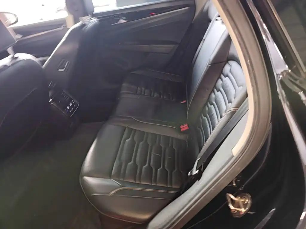Volkswagen Passat — миниатюра 22