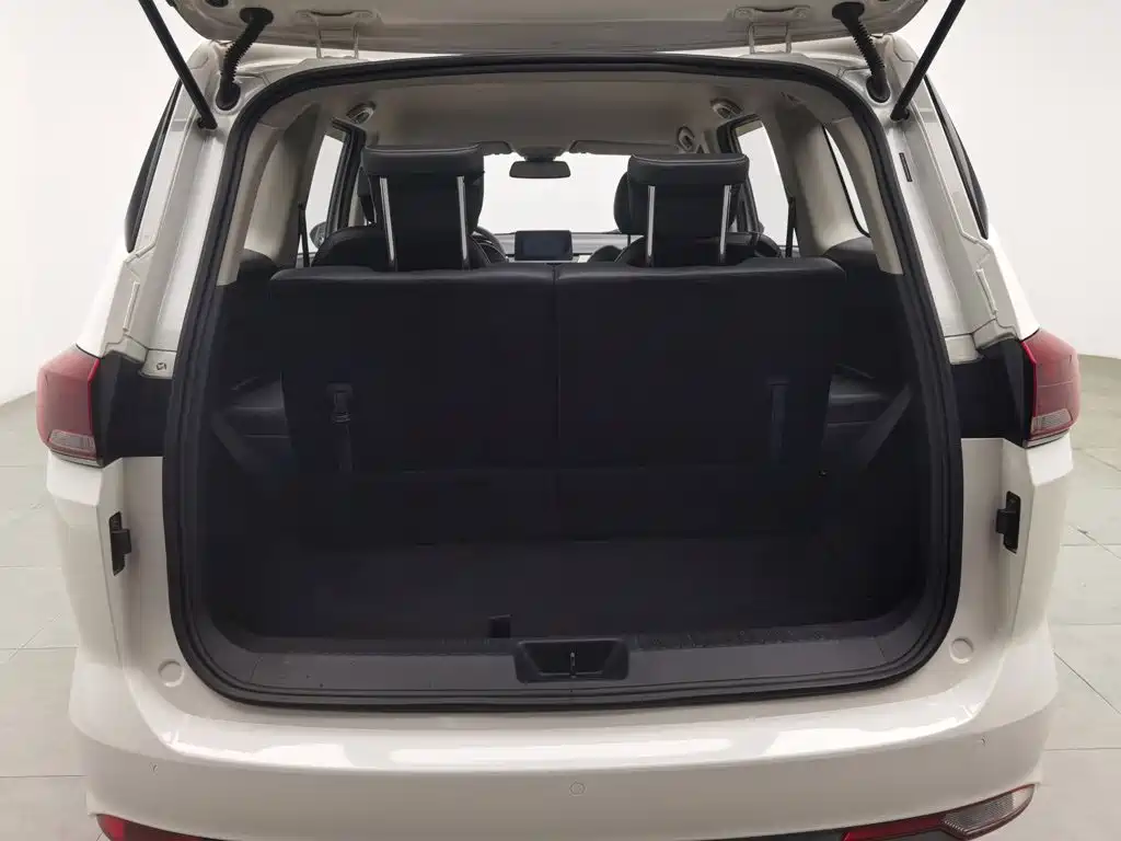 Baojun 360 — миниатюра 16