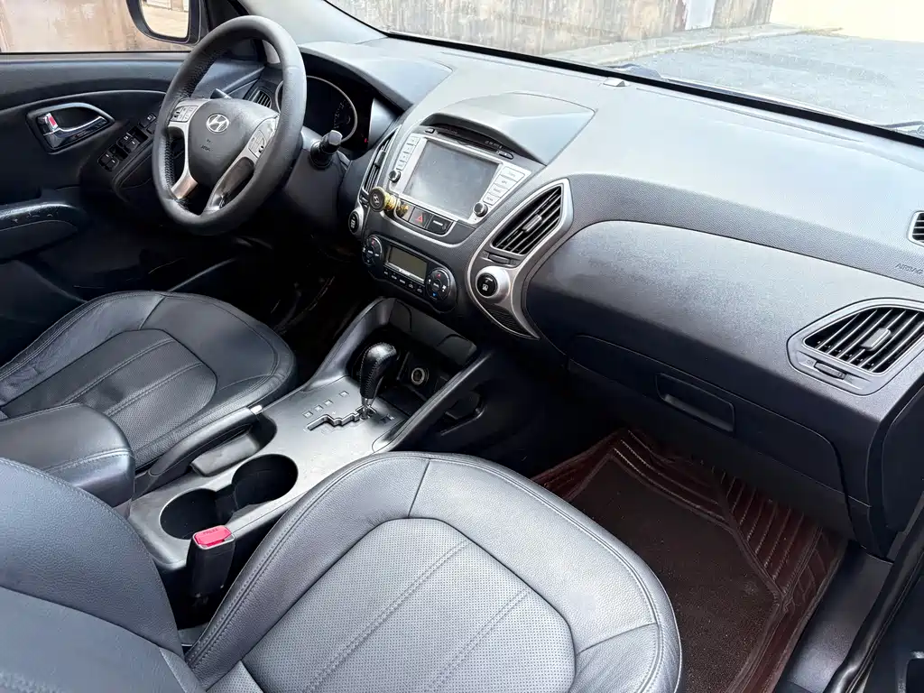 Hyundai ix35 — миниатюра 9