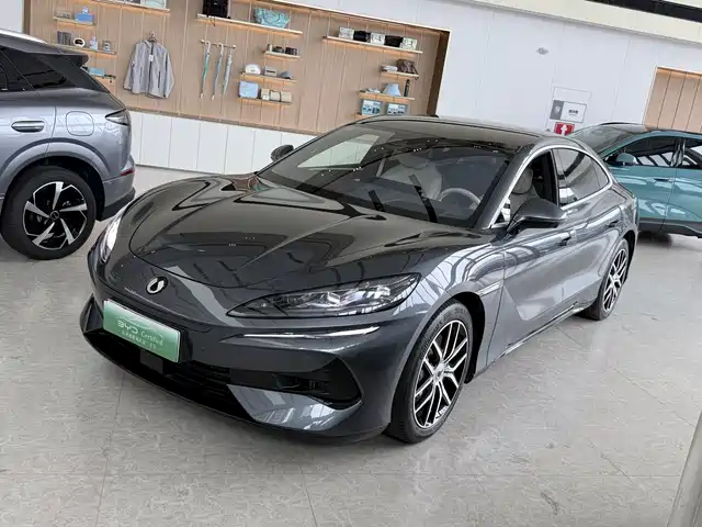2024 Denza Z9