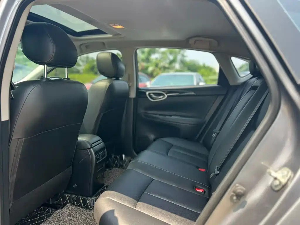 Nissan Sylphy — миниатюра 6