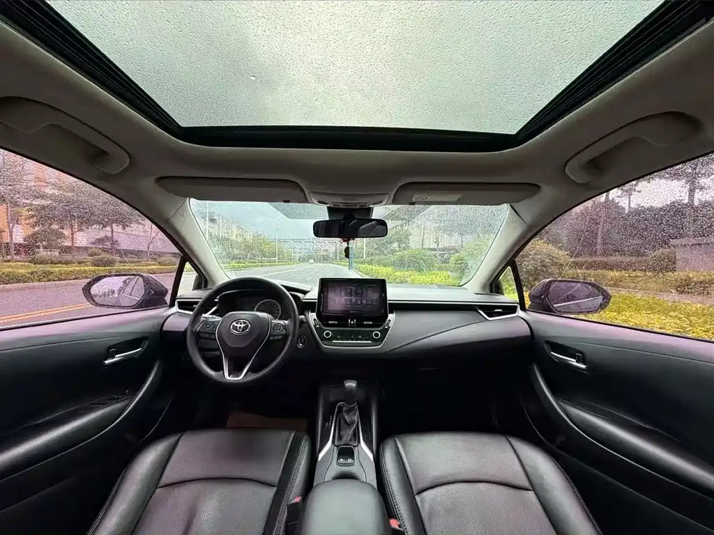 Toyota Corolla — миниатюра 5