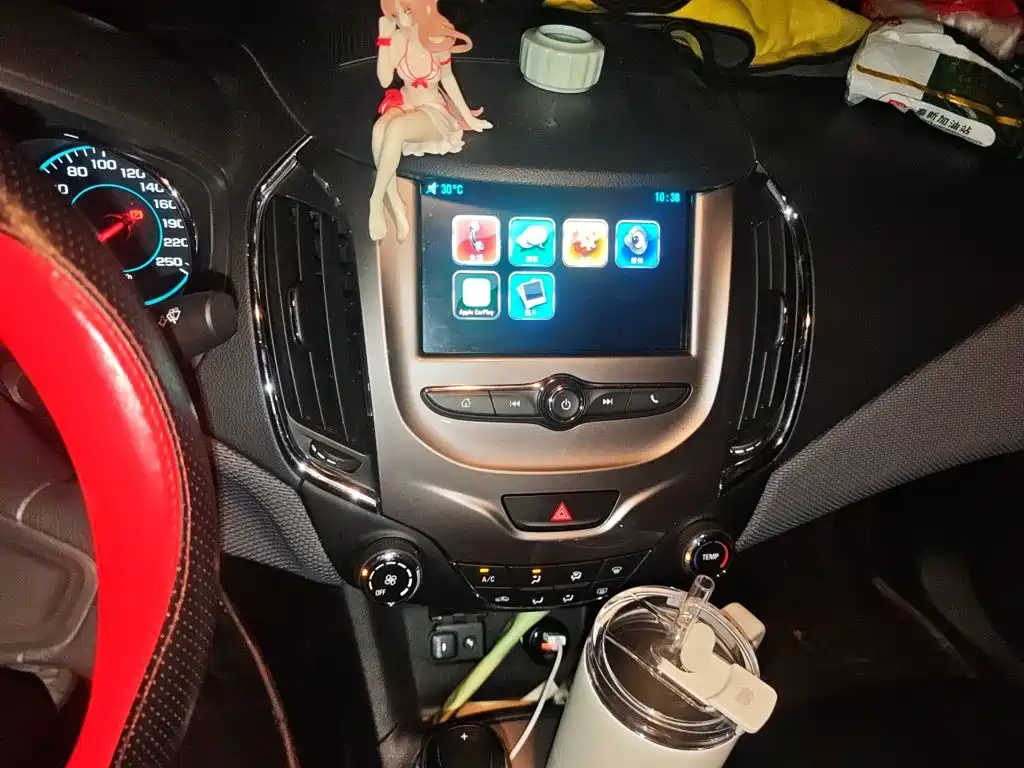 Chevrolet Cruze — миниатюра 10