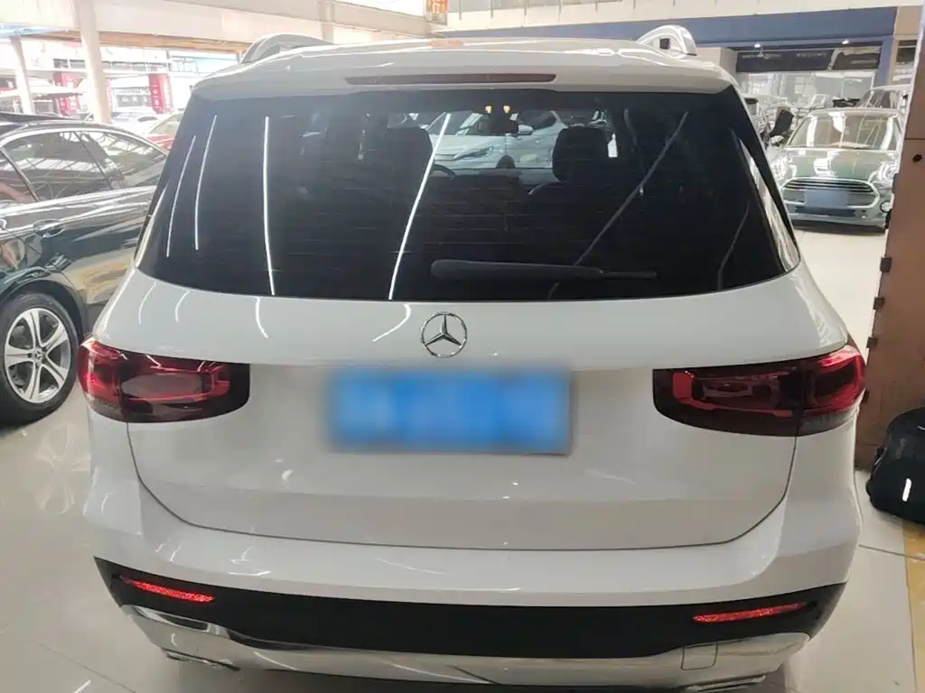 Mercedes-Benz GLB — миниатюра 6