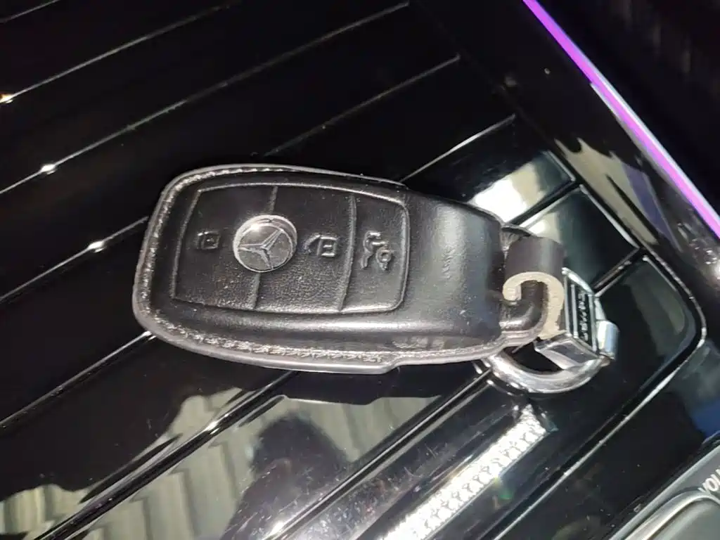 Mercedes-Benz GLB — миниатюра 9