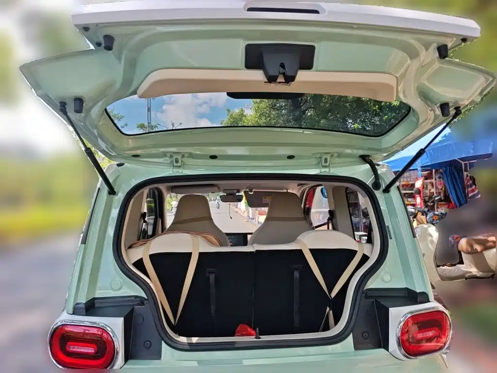 Wuling MINIEV — миниатюра 15